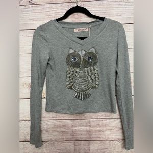 NWT Womens  Gray Long Sleeve Crop Top Large Metallic Owl Size L/XL